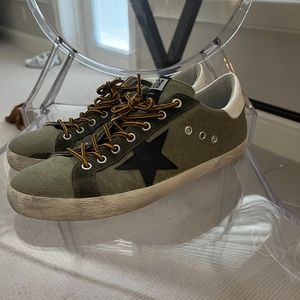 Golden Goose Mens Shoes - Size 43 (10.5)